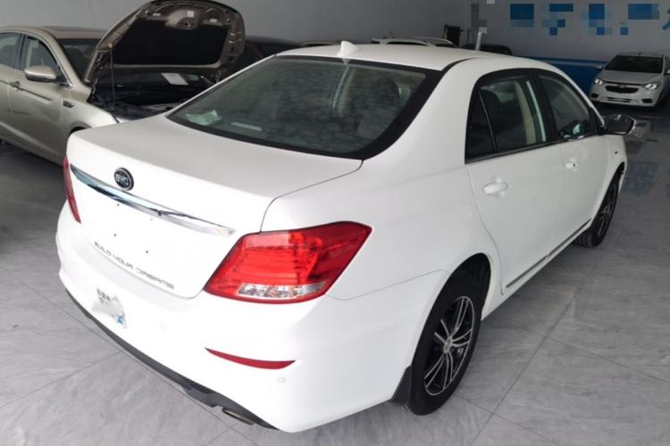 Used BYD Surui 2016 1.5L Manual Elite Edition Rear Right 45 Deg