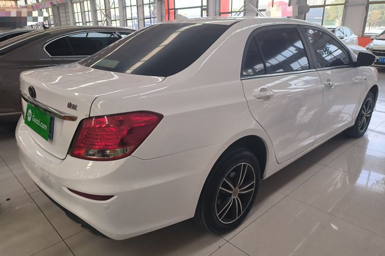 Used BYD Surui 2016 1.5L Manual Elite Edition Rear Right 45 Deg