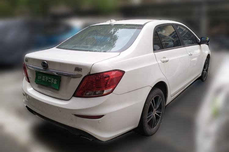 Used BYD Surui 2016 1.5L Manual Elite Edition Rear Right 45 Deg