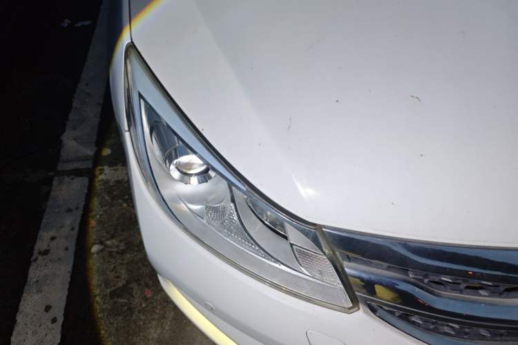 Used BYD Surui 2016 1.5L Manual Elite Edition Right Front Headlight