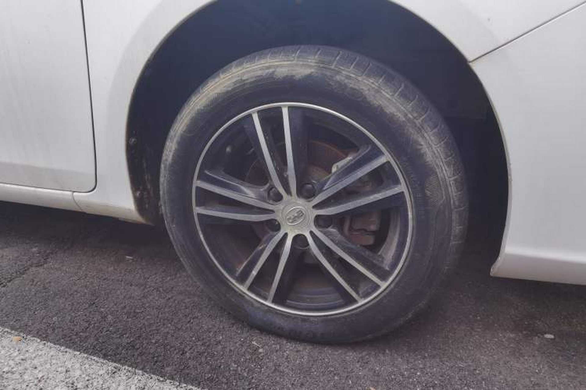 Used BYD Surui 2016 1.5L Manual Elite Edition Right Front Wheel Hub
