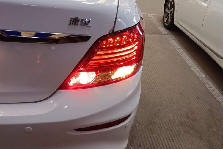 Used BYD Surui 2016 1.5L Manual Elite Edition Right Rear Taillight