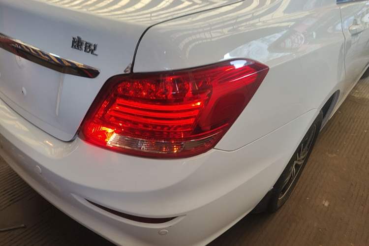 Used BYD Surui 2016 1.5L Manual Elite Edition Right Rear Taillight