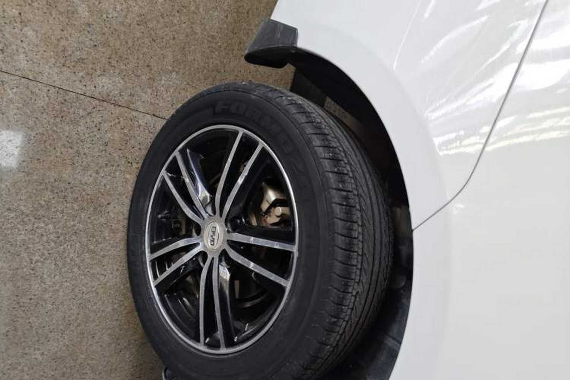 Used BYD Surui 2016 1.5L Manual Elite Edition Right Rear Wheel Hub