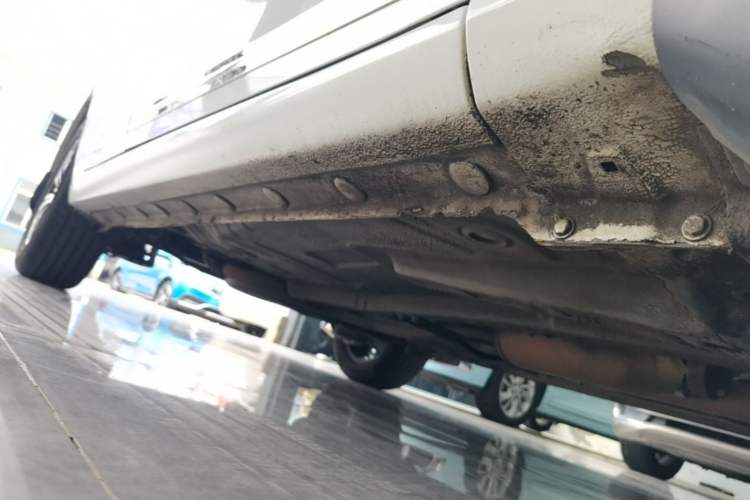 Used BYD Surui 2016 1.5L Manual Elite Edition Right Side Sill