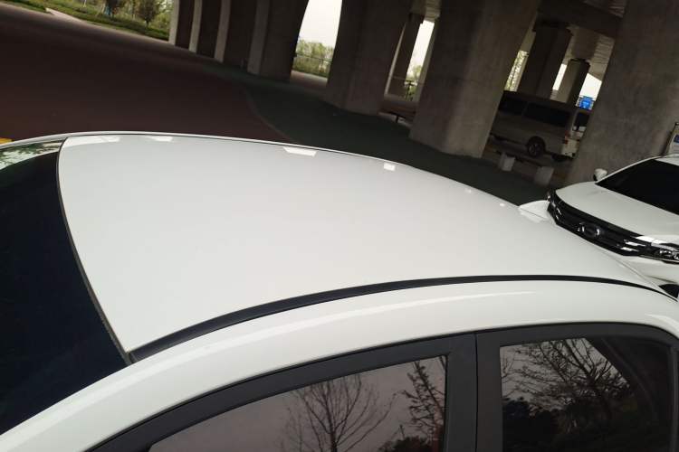 Used BYD Surui 2016 1.5L Manual Elite Edition Roof