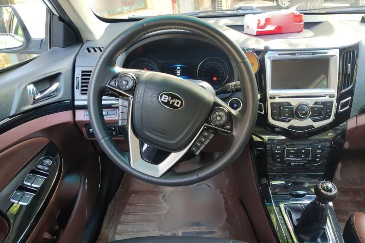 Used BYD Surui 2016 1.5L Manual Elite Edition Steering Wheel