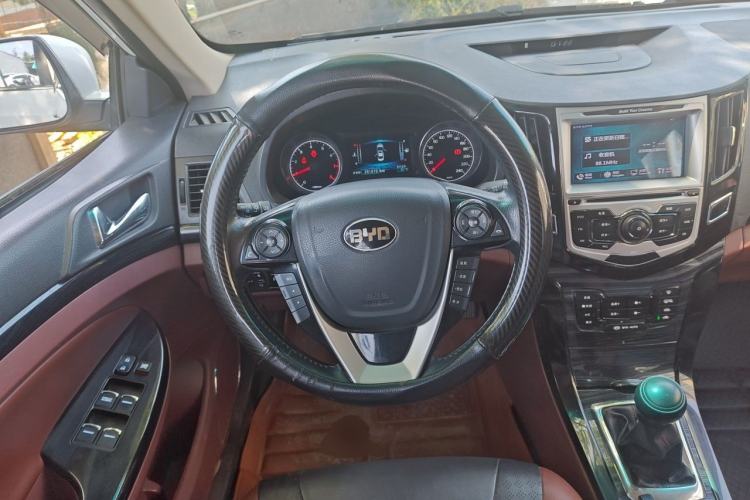 Used BYD Surui 2016 1.5L Manual Elite Edition Steering Wheel
