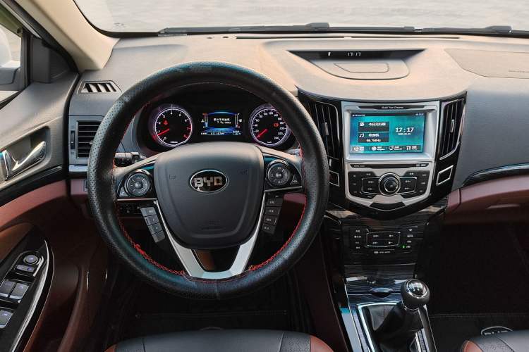 Used BYD Surui 2016 1.5L Manual Elite Edition Steering Wheel