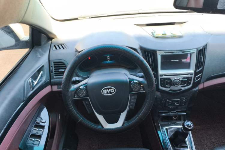 Used BYD Surui 2016 1.5L Manual Elite Edition Steering Wheel
