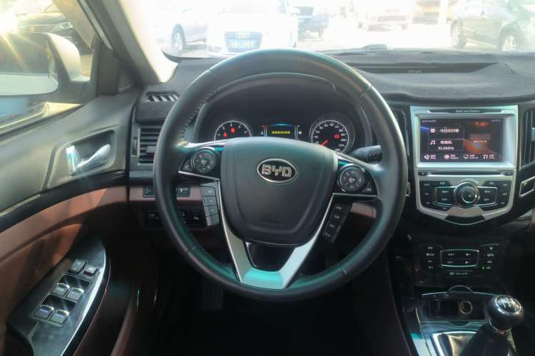 Used BYD Surui 2016 1.5L Manual Elite Edition Steering Wheel