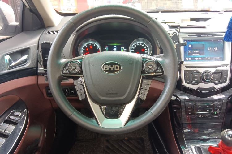 Used BYD Surui 2016 1.5L Manual Elite Edition Steering Wheel