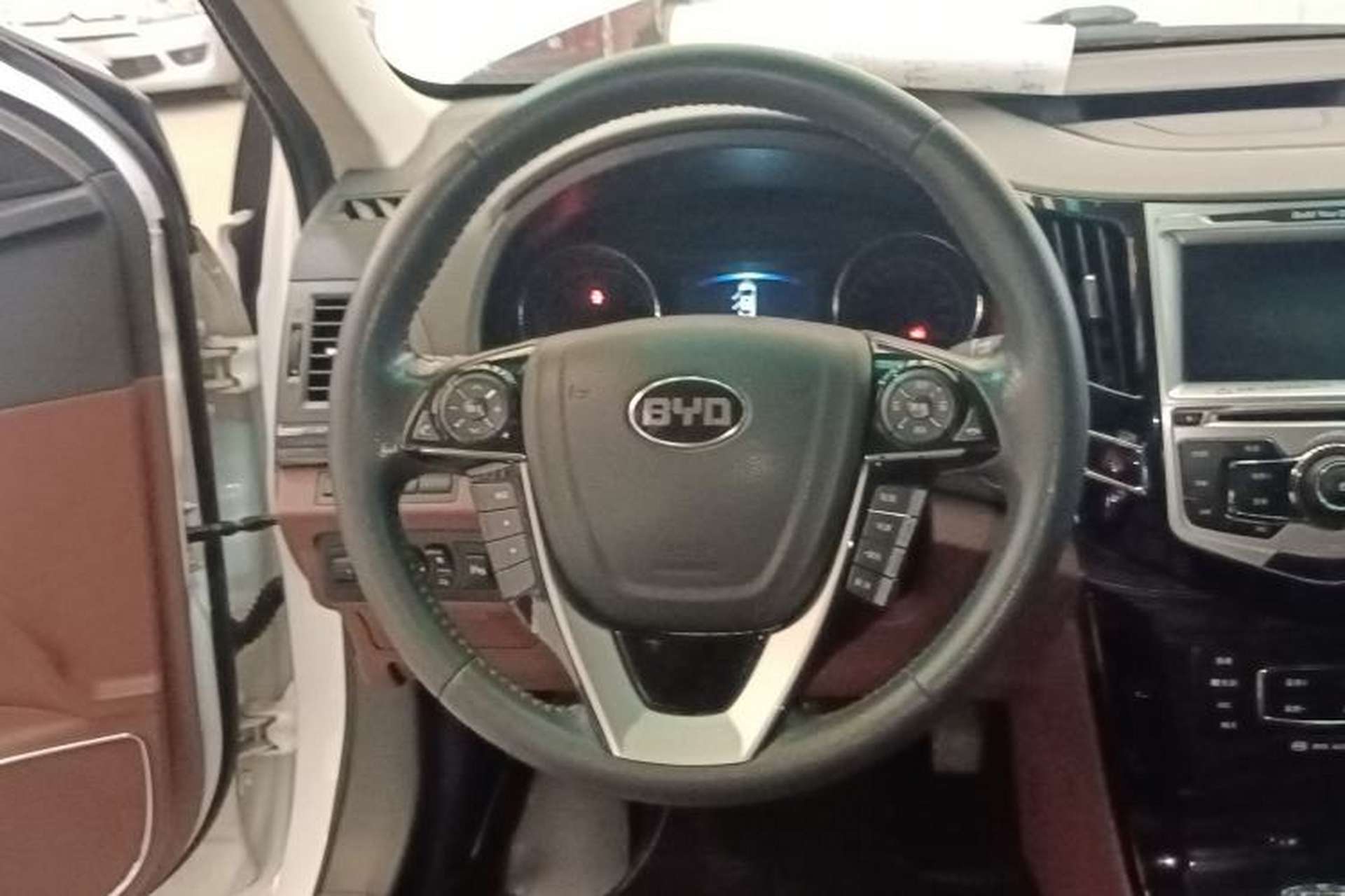 Used BYD Surui 2016 1.5L Manual Elite Edition Steering Wheel