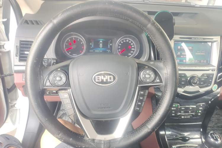 Used BYD Surui 2016 1.5L Manual Elite Edition Steering Wheel