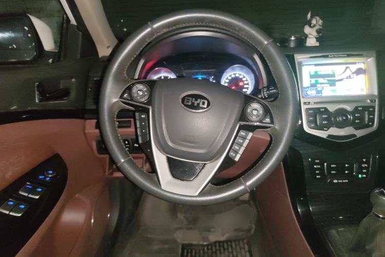 Used BYD Surui 2016 1.5L Manual Elite Edition Steering Wheel