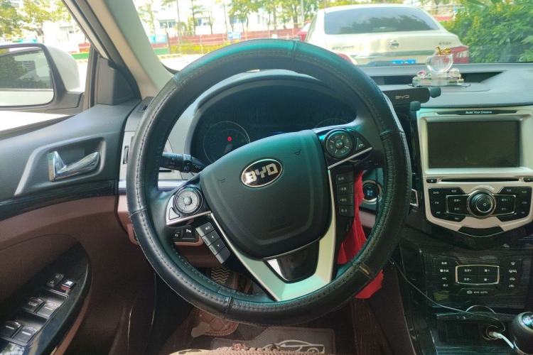 Used BYD Surui 2016 1.5L Manual Elite Edition Steering Wheel