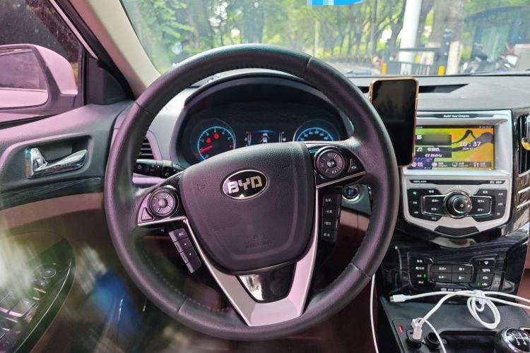 Used BYD Surui 2016 1.5L Manual Elite Edition Steering Wheel