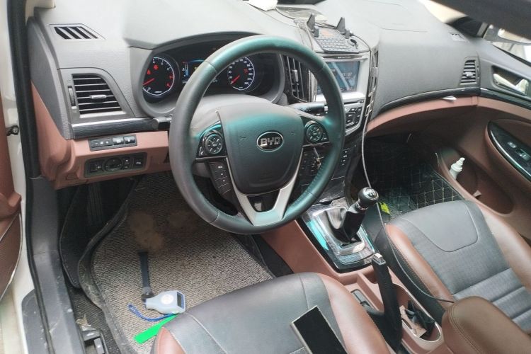 Used BYD Surui 2016 1.5L Manual Elite Edition Steering Wheel