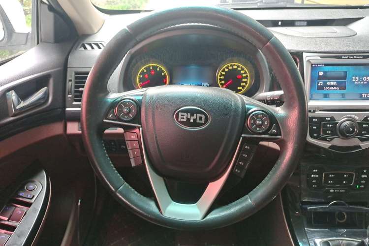 Used BYD Surui 2016 1.5L Manual Elite Edition Steering Wheel