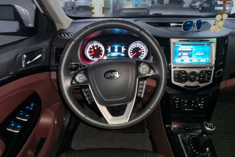 Used BYD Surui 2016 1.5L Manual Elite Edition Steering Wheel