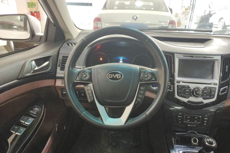 Used BYD Surui 2016 1.5L Manual Elite Edition Steering Wheel