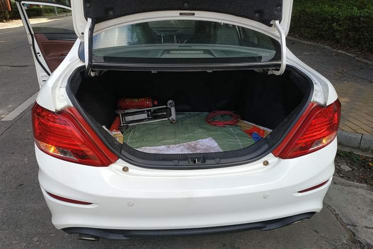 Used BYD Surui 2016 1.5L Manual Elite Edition Trunk