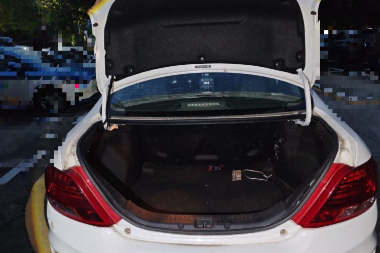 Used BYD Surui 2016 1.5L Manual Elite Edition Trunk
