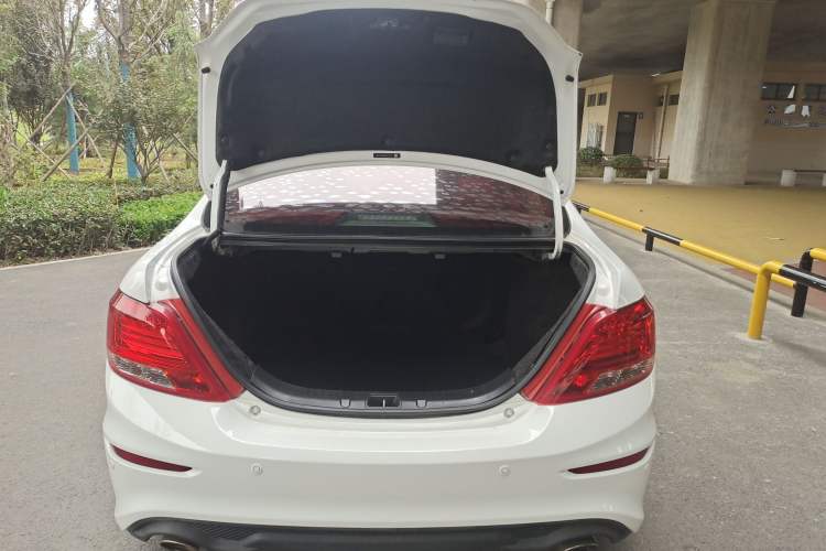 Used BYD Surui 2016 1.5L Manual Elite Edition Trunk