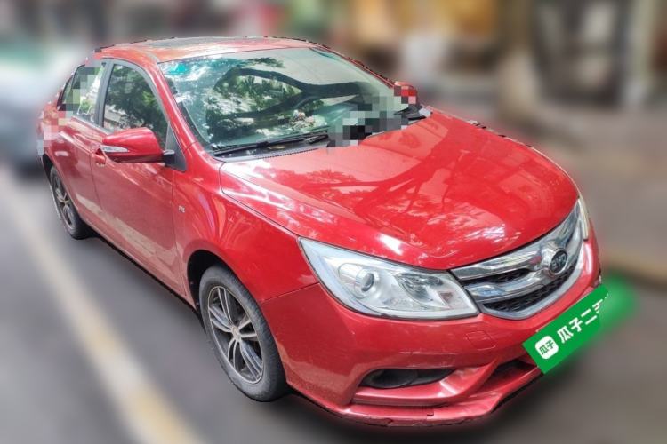 Used BYD Surui 2018 1.5L Manual Luxury Model Front Right 45 Deg