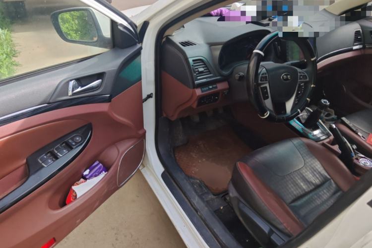 Used BYD Surui 2018 1.5L Manual Luxury Model Driver Seat