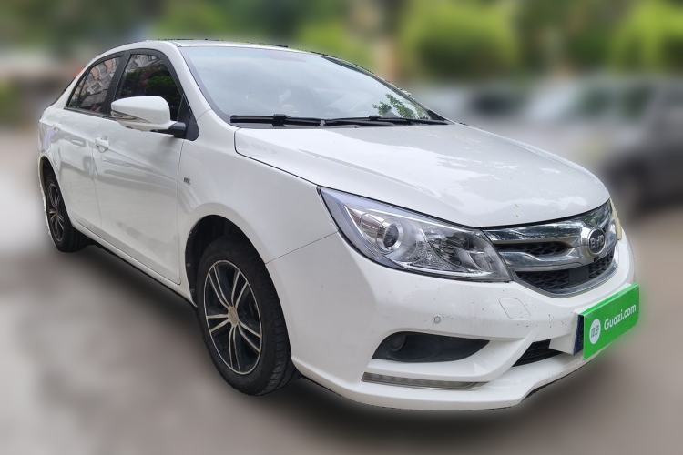 Used BYD Surui 2018 1.5L Manual Enjoyment Model Front Right 45 Deg