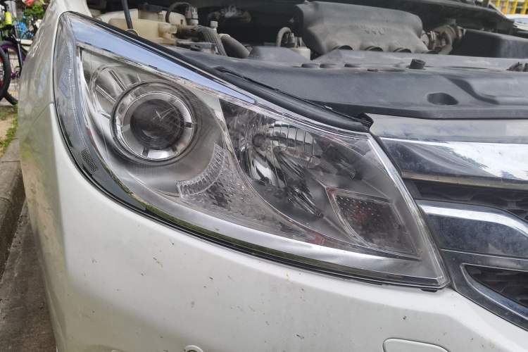 Used BYD Surui 2018 1.5L Manual Enjoyment Model Right Front Headlight
