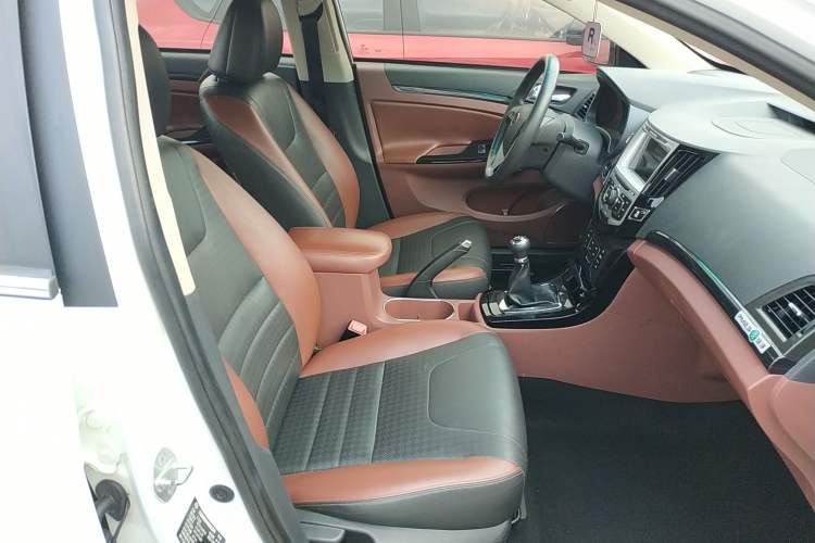 Used BYD Surui 2018 1.5L Manual Luxury Model Right Front Seat