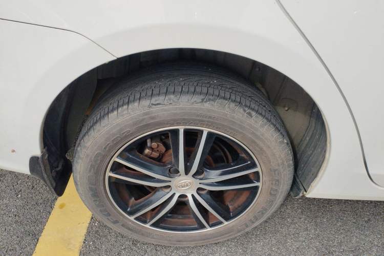 Used BYD Surui 2018 1.5L Manual Enjoyment Model Right Rear Wheel Hub