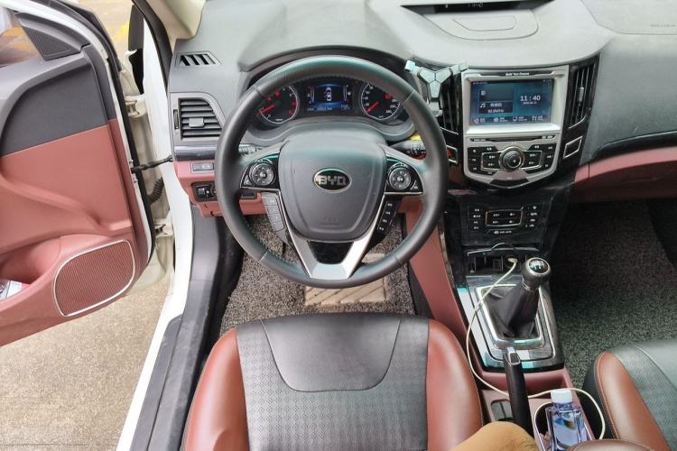 Used BYD Surui 2018 1.5L Manual Enjoyment Model Steering Wheel