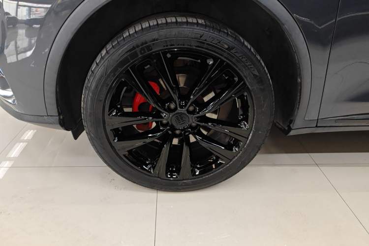 Used BYD Tang 2019 2.0T Automatic SmartConnect Prestige 7-Seater China VI Standard Left Front Wheel Hub