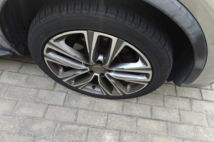 Used BYD Tang 2018 2.0T Automatic Smart Connect Prestige 7-Seater China V Standard Exterior 7
