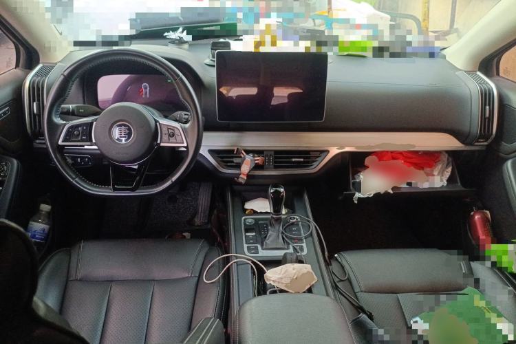 Used BYD Tang 2018 2.0T Automatic SmartConnect Prestige 7-Seater China V Standard Center Console