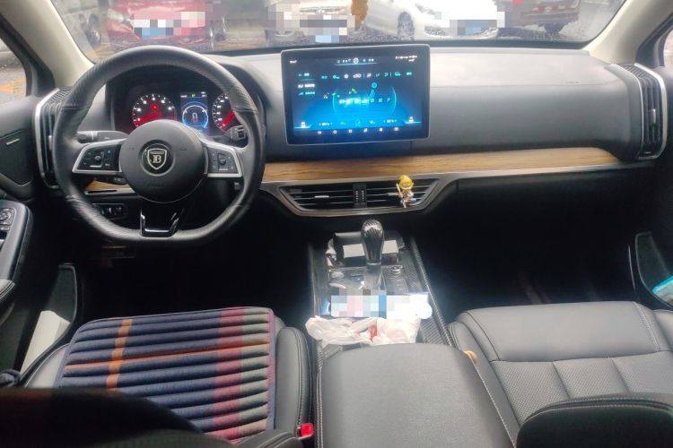 Used BYD Tang 2018 2.0T Automatic Smart Connect Prestige 7-Seater China V Standard Center Console