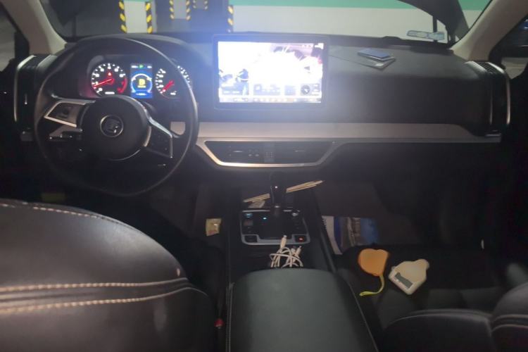 Used BYD Tang 2018 2.0T Automatic SmartConnect Prestige 5-Seater Emission Standard China V Center Console