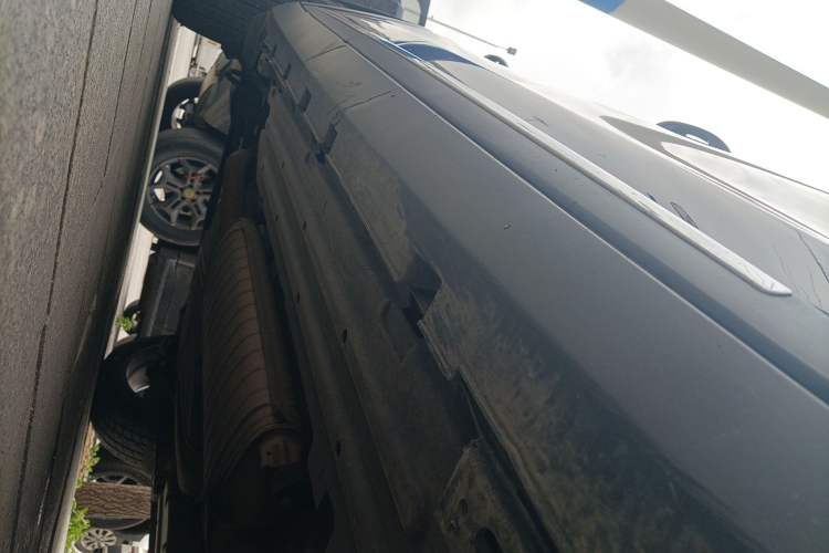 Used BYD Tang 2018 2.0T Automatic SmartConnect Prestige 7-Seater China V Standard Chassis Front Right