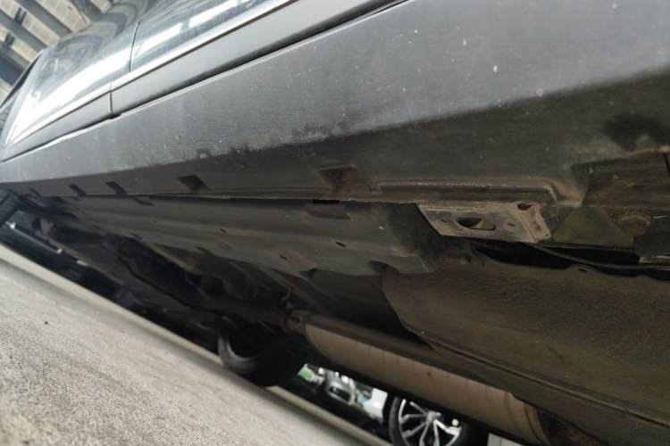 Used BYD Tang 2018 2.0T Automatic Smart Connect Prestige 7-Seater China V Standard Chassis Rear Left