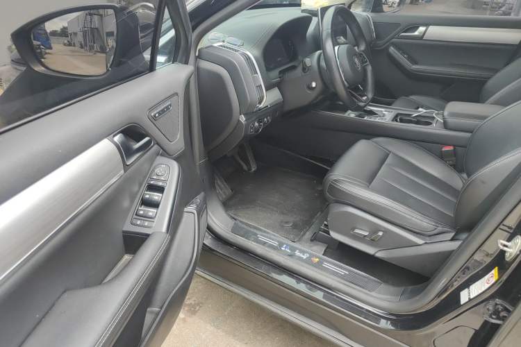 Used BYD Tang 2018 2.0T Automatic SmartConnect Prestige 7-Seater China V Standard Driver Seat