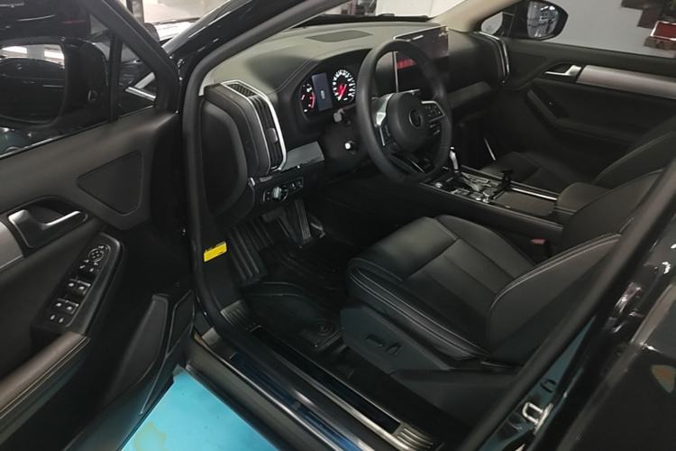 Used BYD Tang 2018 2.0T Automatic Smart Connect Prestige 7-Seater China V Standard Driver Seat