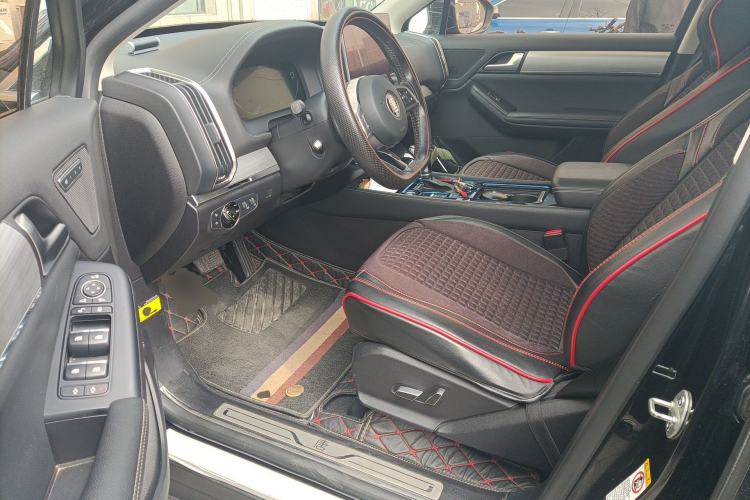 Used BYD Tang 2018 2.0T Automatic SmartConnect Prestige 7-Seater China V Standard Driver Seat