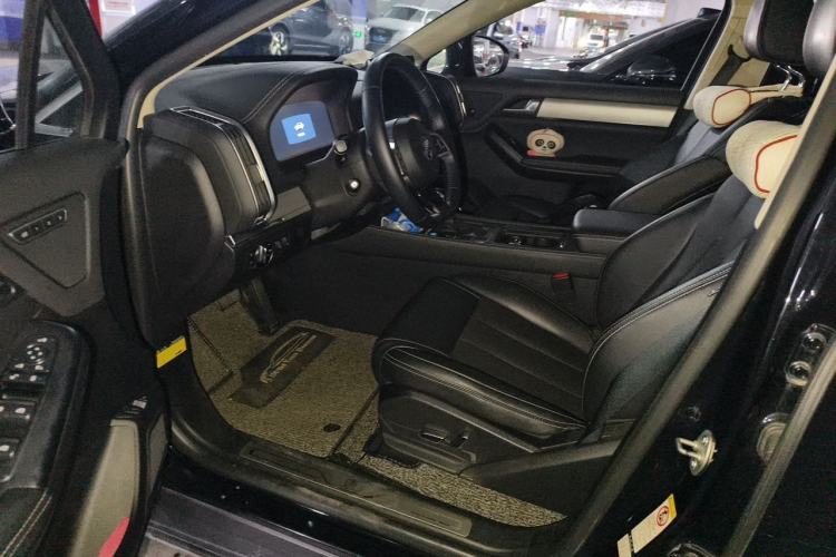 Used BYD Tang 2018 2.0T Automatic SmartConnect Prestige 7-Seater China V Standard Driver Seat