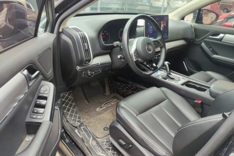 Used BYD Tang 2018 2.0T Automatic Smart Connect Prestige 7-Seater China V Standard Driver Seat