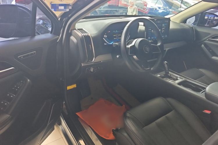 Used BYD Tang 2018 2.0T Automatic Smart Connect Prestige 7-Seater China V Standard Driver Seat