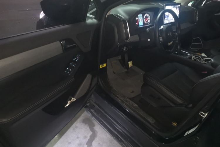 Used BYD Tang 2018 2.0T Automatic SmartConnect Prestige 5-Seater Emission Standard China V Driver Seat