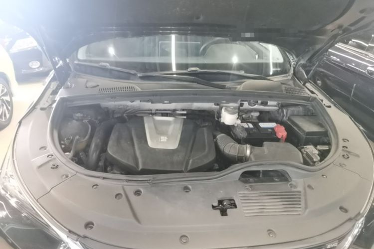 Used BYD Tang 2018 2.0T Automatic SmartConnect Prestige 7-Seater China V Standard Engine Bay